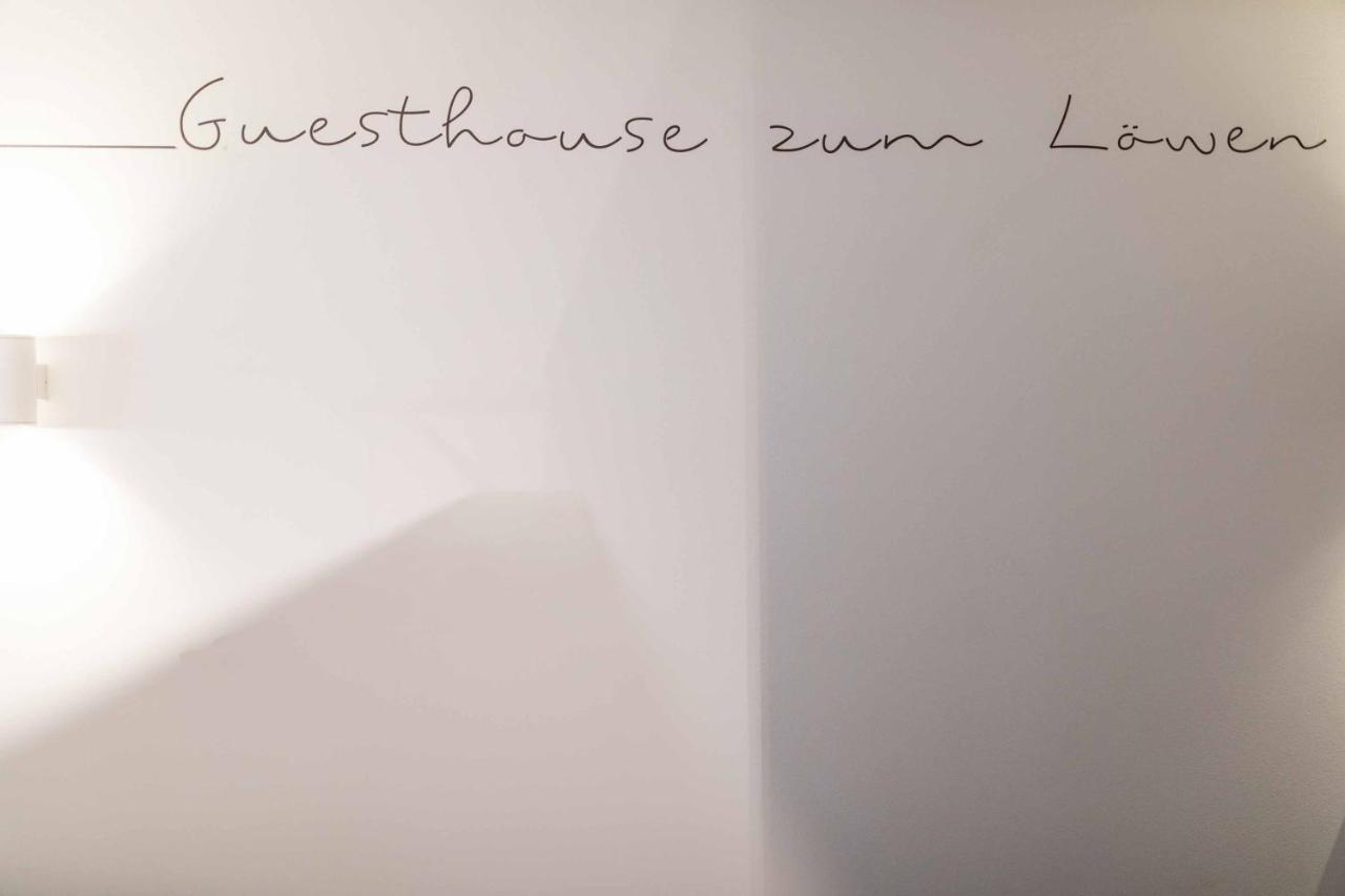 Stay Cooper L Guesthouse Zum Loewen Merano Bagian luar foto