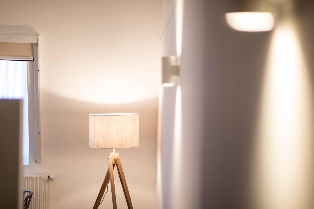 Stay Cooper L Guesthouse Zum Loewen Merano Bagian luar foto