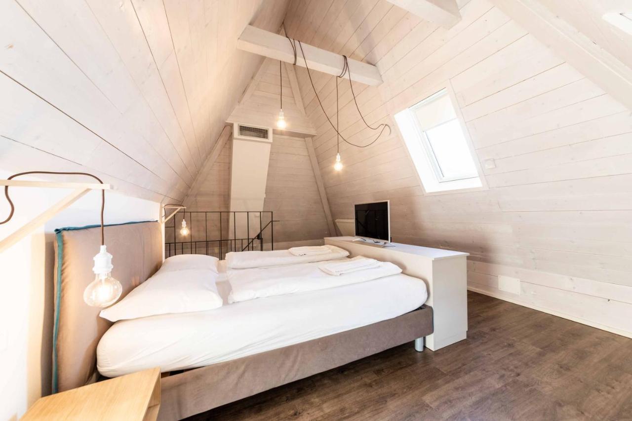 Stay Cooper L Guesthouse Zum Loewen Merano Bagian luar foto